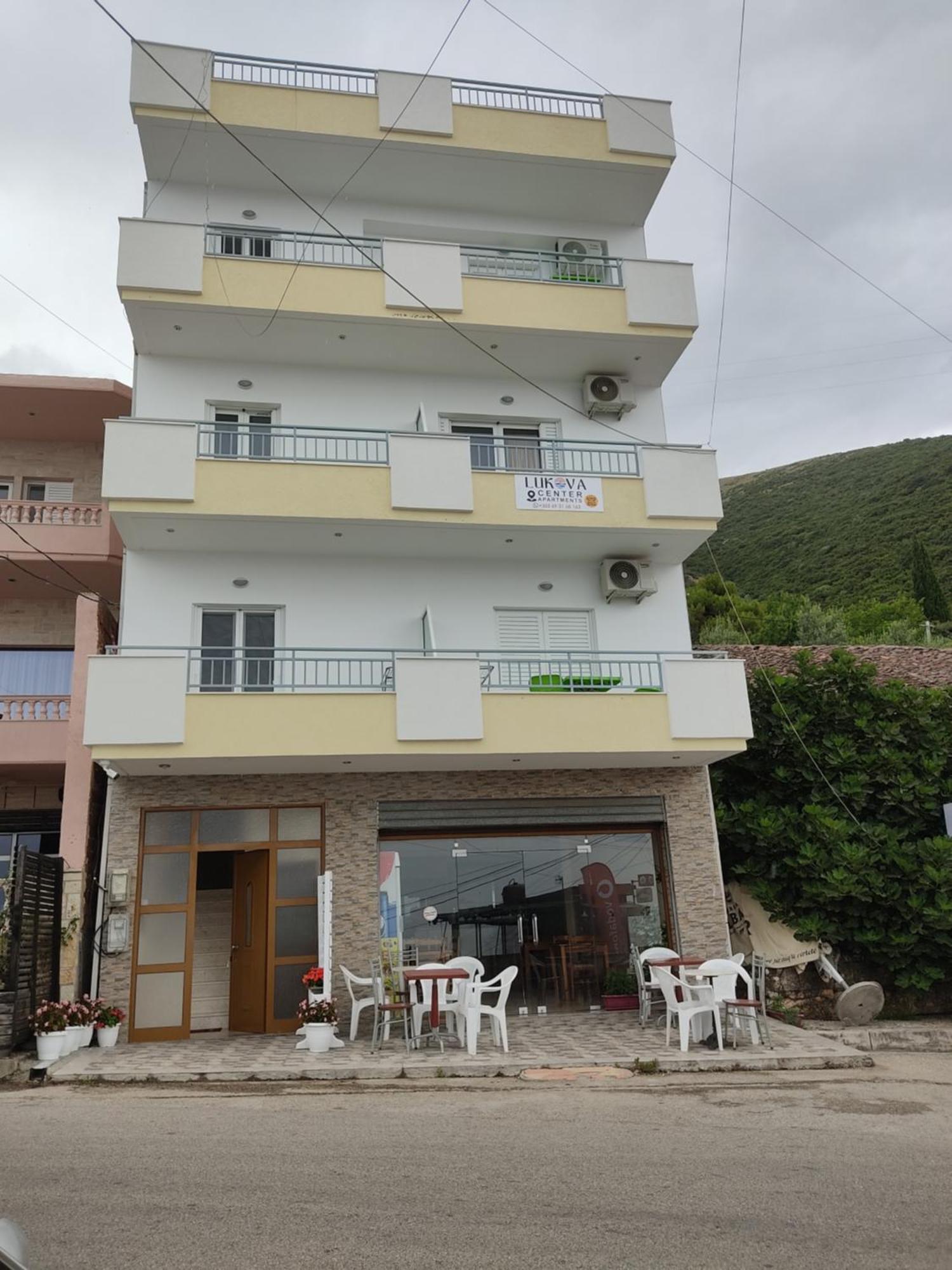 Lukova Center Apartments 外观 照片