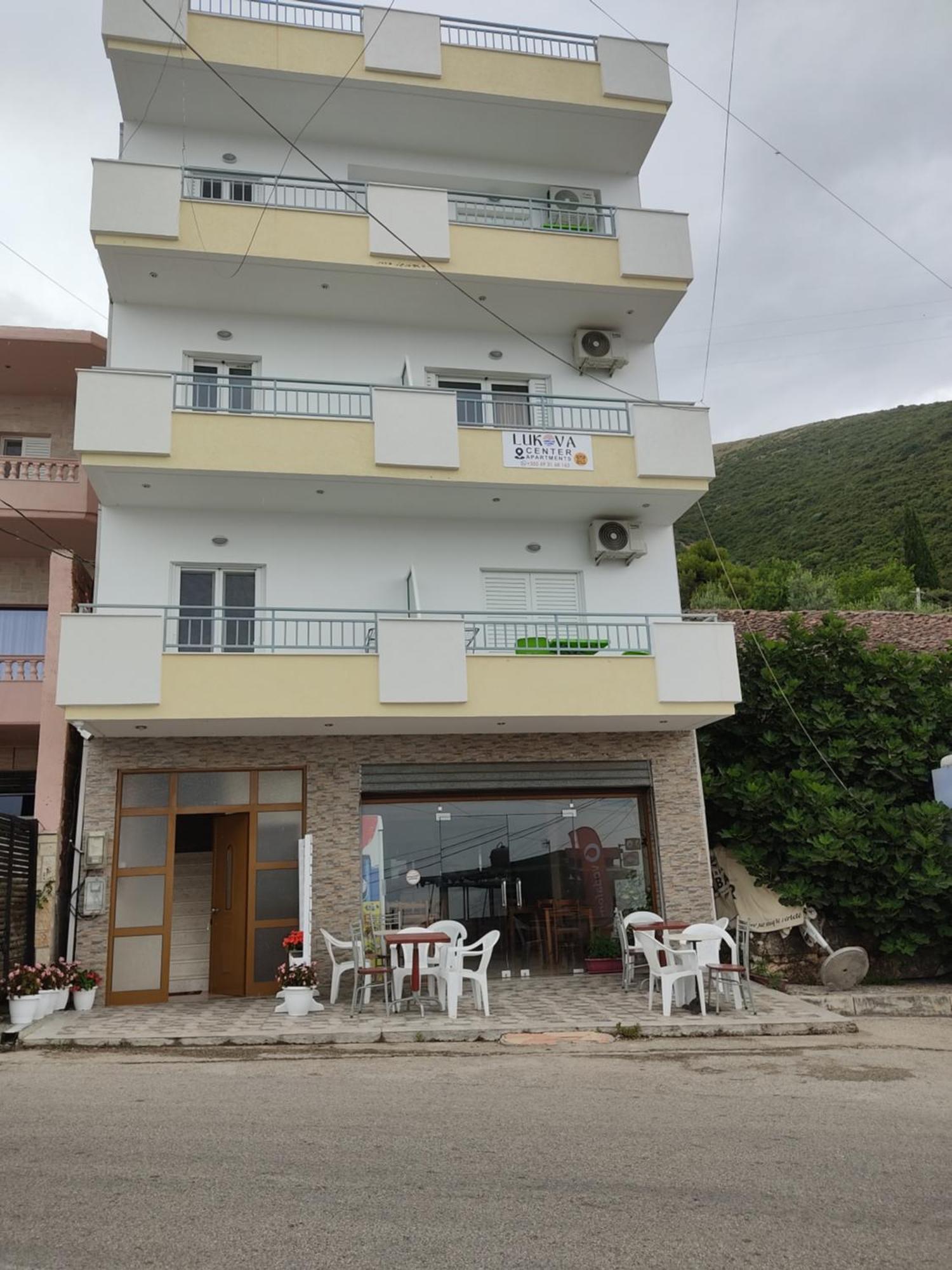 Lukova Center Apartments 外观 照片